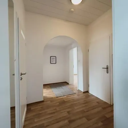 Apartment Geraeumige 3-schlafzimmer-wohnung In Koblenz Nahe Uni Koblenz (Rhineland-Palatinate)